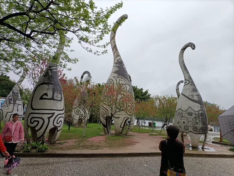 скульптуры острова любви