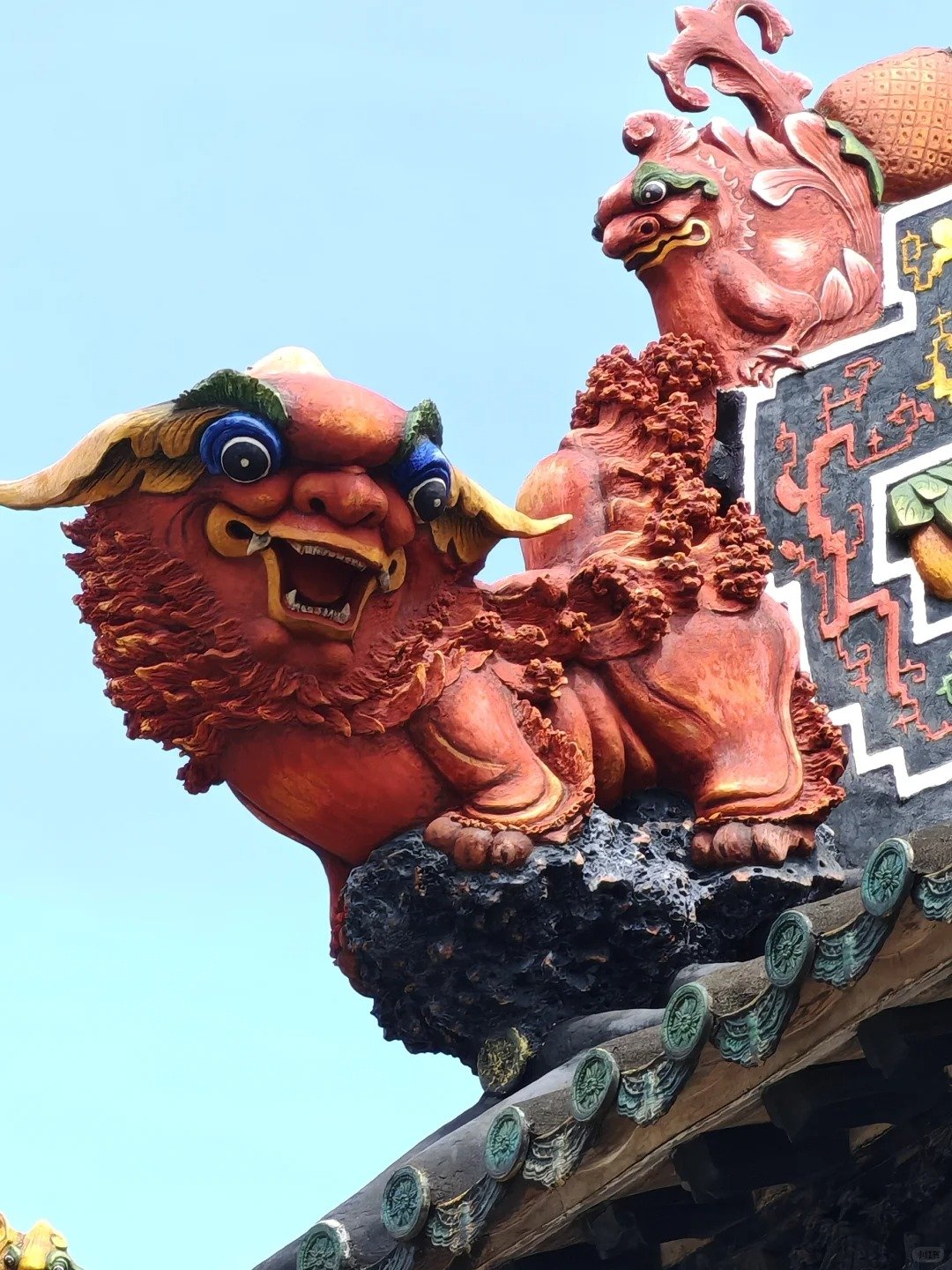 The Colorful Stucco Relief in Chen Clan Ancestral